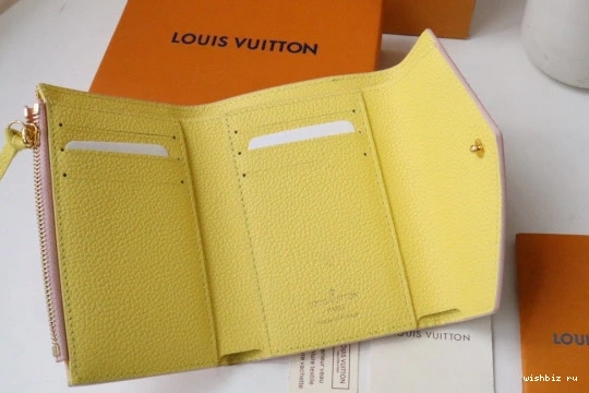 WIS VICTORINE Vuitton Louis Wallet 0819